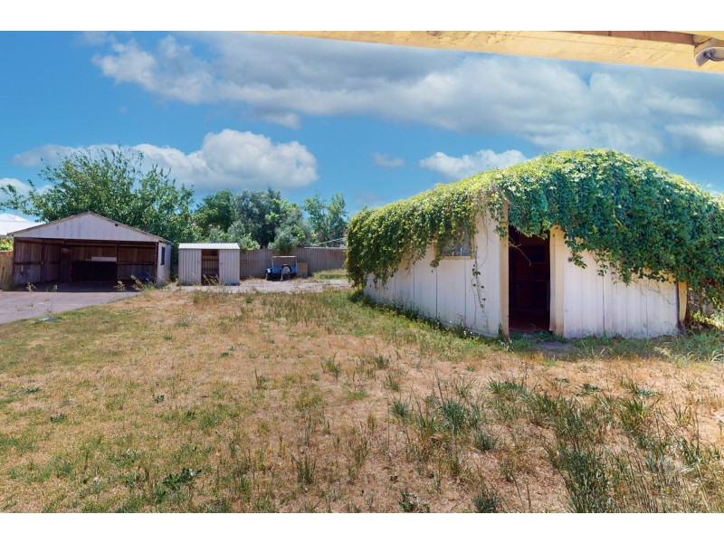 23 Canara Road, Westminster WA 6061