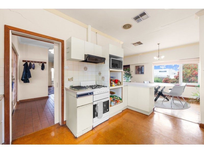 98 Hastings Street, Scarborough WA 6019