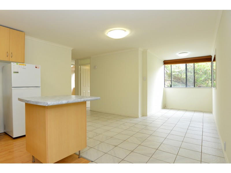 105D/25 Herdsman Parade, Wembley WA 6014