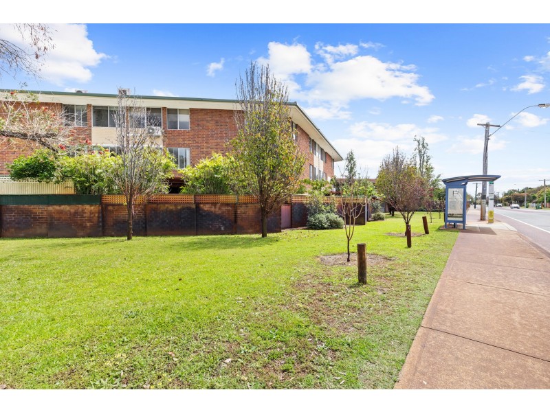 16A/49 Herdsman Parade, Wembley WA 6014