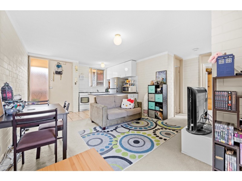 16A/49 Herdsman Parade, Wembley WA 6014