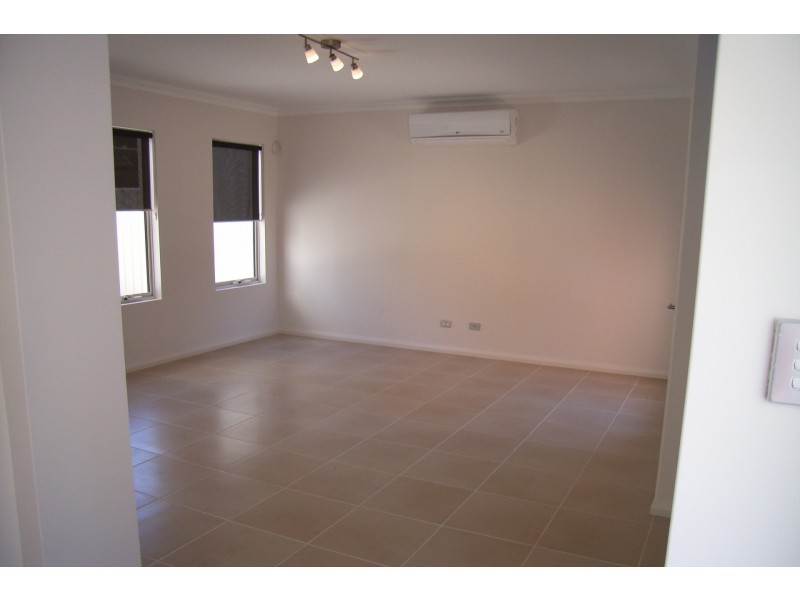 132 Sackville Terrace, Doubleview WA 6018