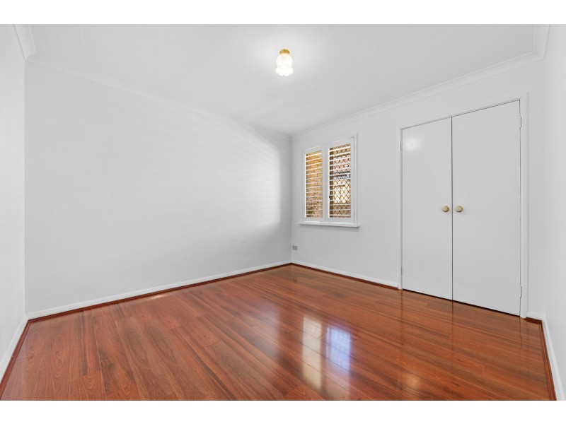 239 Summerlakes Parade, Ballajura WA 6066