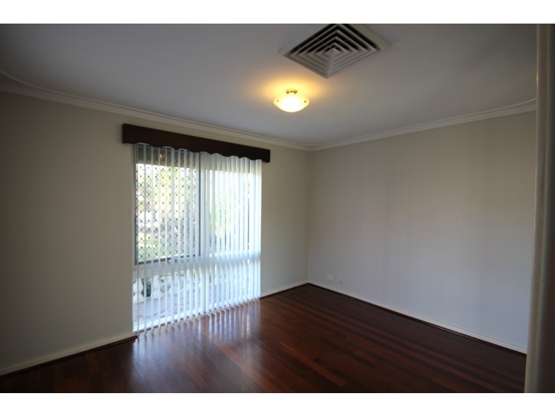 23 Burroughs Road, Karrinyup WA 6018