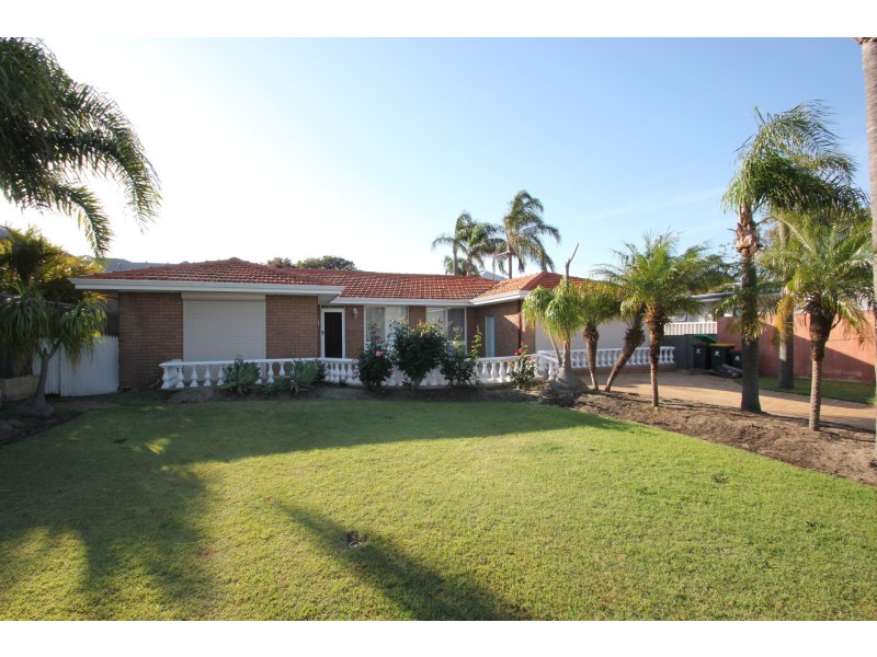 23 Burroughs Road, Karrinyup WA 6018