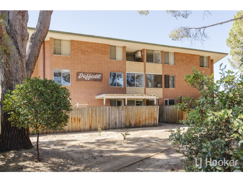 24D/49 Herdsman Parade, Wembley WA 6014