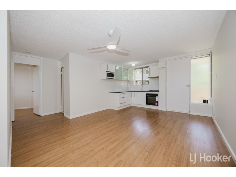 24D/49 Herdsman Parade, Wembley WA 6014