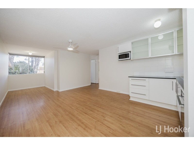 24D/49 Herdsman Parade, Wembley WA 6014