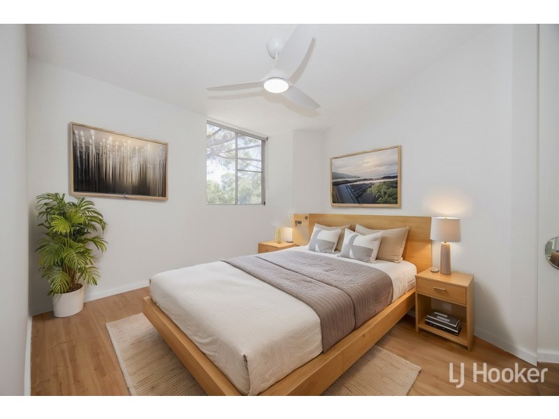 24D/49 Herdsman Parade, Wembley WA 6014