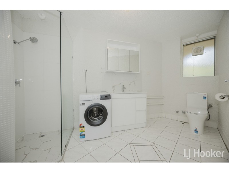 24D/49 Herdsman Parade, Wembley WA 6014