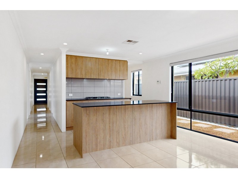 16 Korrinup Street, Armadale WA 6112