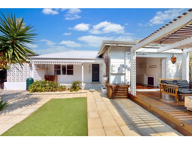 89 Duke Street, Scarborough WA 6019