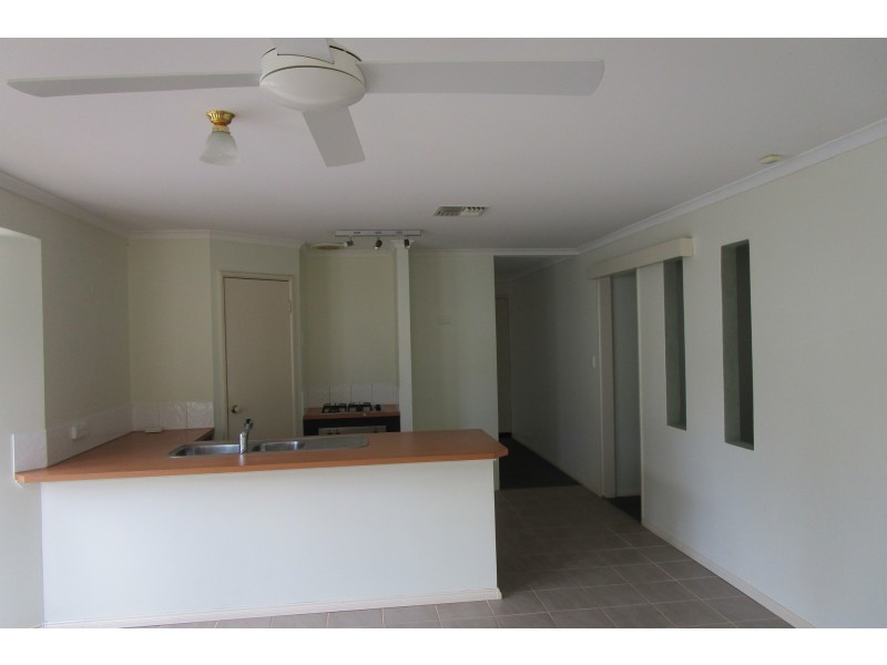 9 Dirphia Place, High Wycombe WA 6057