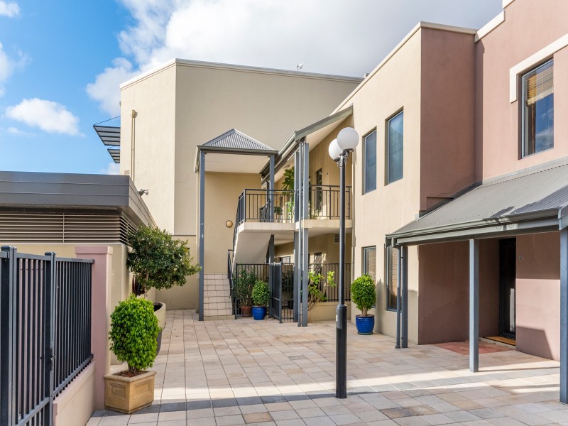 90/1 Station Street, Subiaco WA 6008