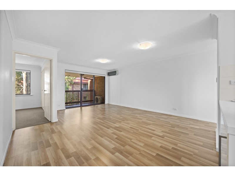 18/50 Moondine Drive, Wembley WA 6014