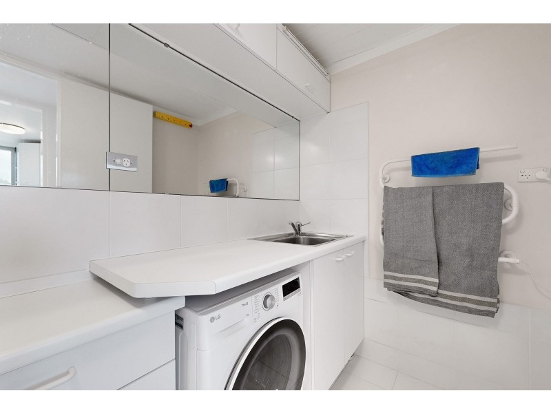 61/38 Kings Park Road, West Perth WA 6005