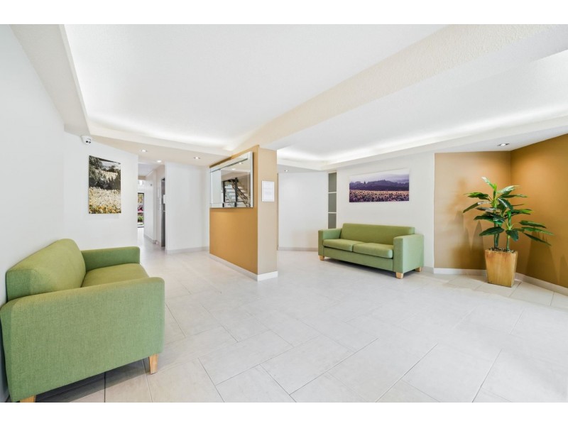 61/38 Kings Park Road, West Perth WA 6005