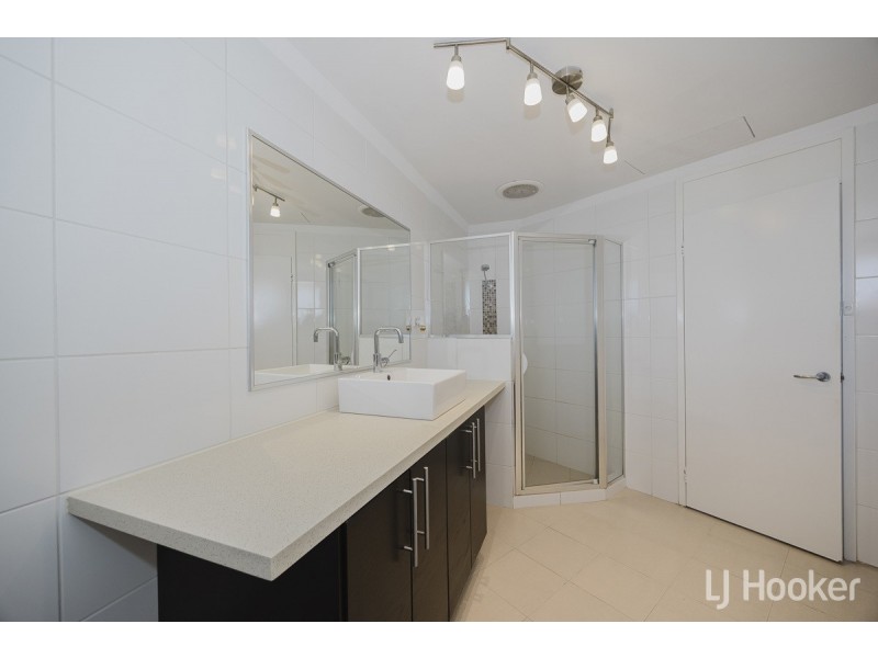 33B/49 Herdsman Parade, Wembley WA 6014