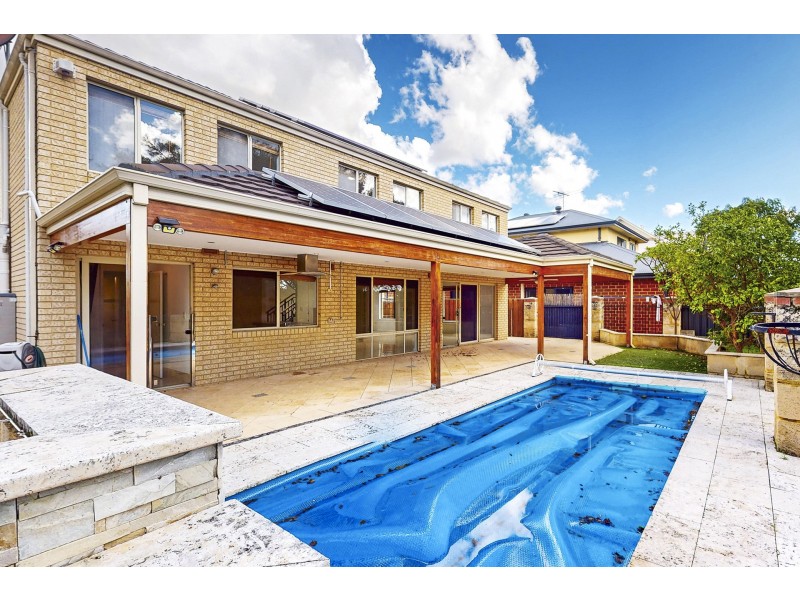 6a Waterway Crescent, Ascot WA 6104