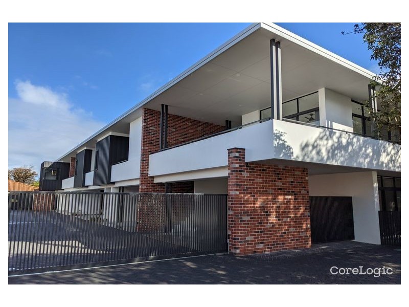 2/130 Gladstone Road, Rivervale WA 6103