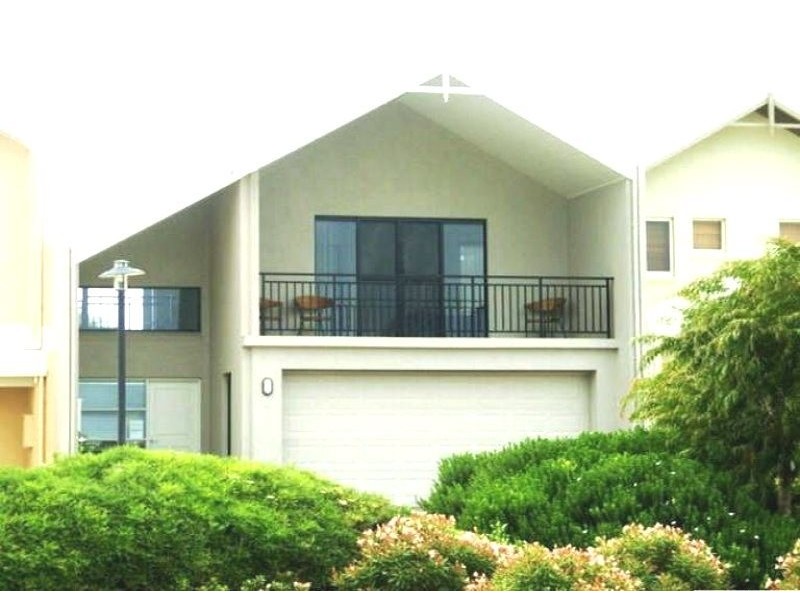 23/2 Roberston Road, Ledge Point WA 6043