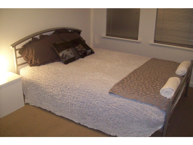 23/2 Roberston Road, Ledge Point WA 6043