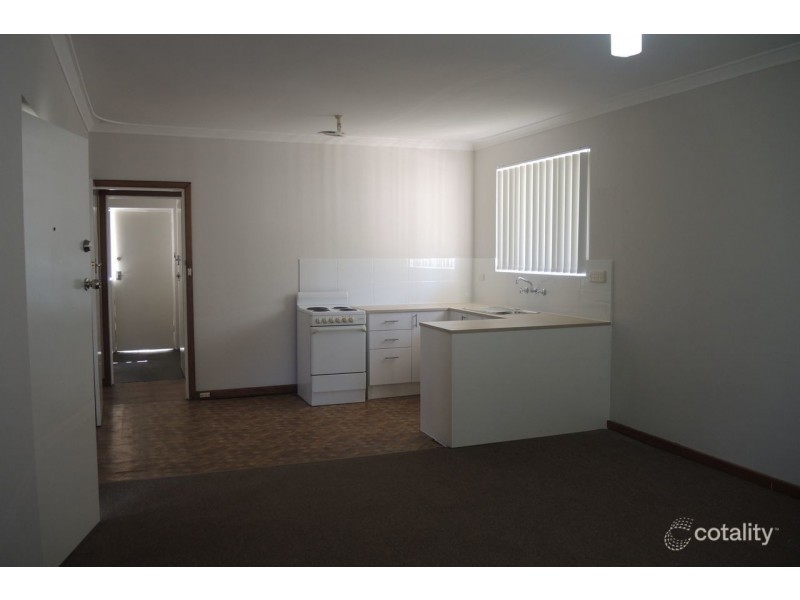 37B Culloton Crescent, Balga WA 6061