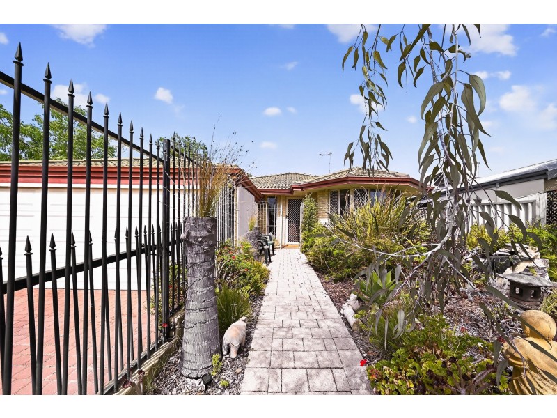 4 Elsfield Way, Bassendean WA 6054