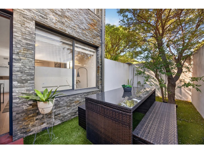 1/345 Stirling Street, Highgate WA 6003