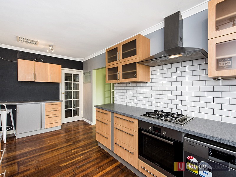 48 Calista Avenue, Calista WA 6167