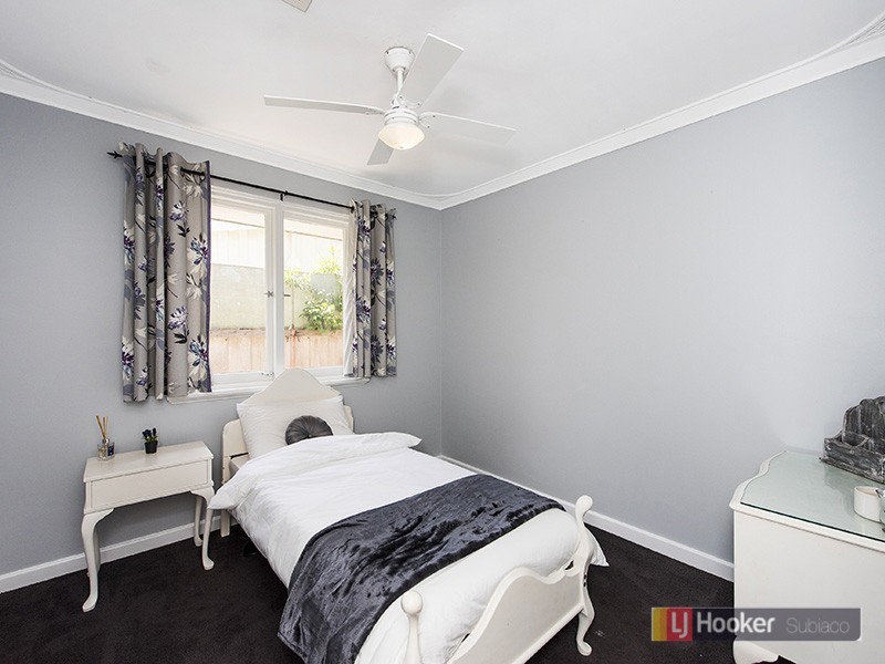 48 Calista Avenue, Calista WA 6167