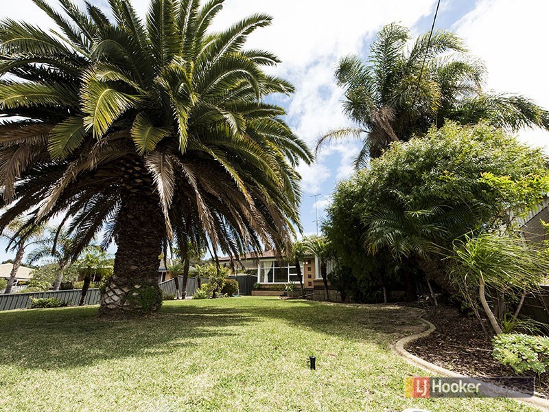 48 Calista Avenue, Calista WA 6167