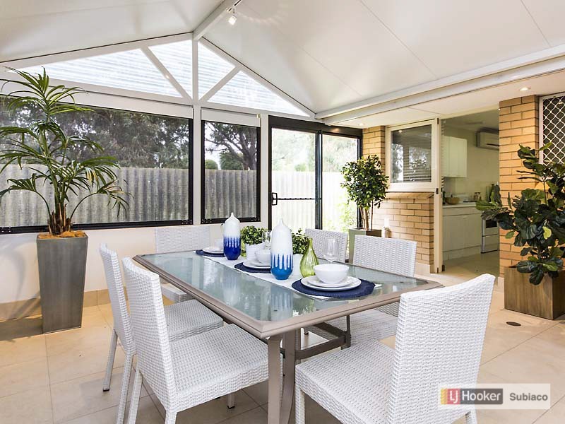 27 Waldorf Street, Carine WA 6020