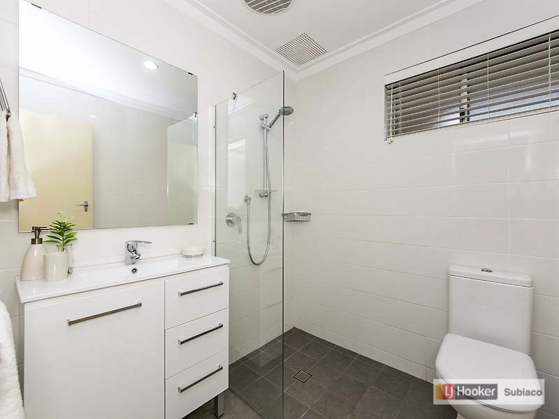 27 Waldorf Street, Carine WA 6020