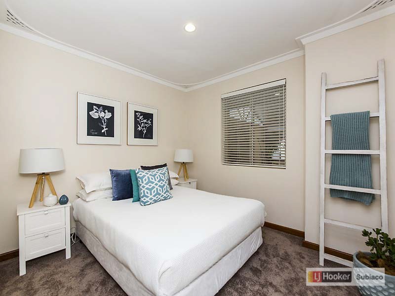 27 Waldorf Street, Carine WA 6020