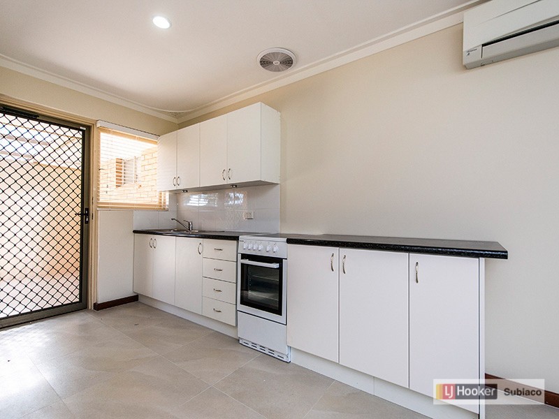 25 Waldorf Street, Carine WA 6020