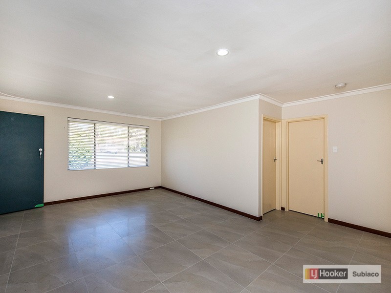 25 Waldorf Street, Carine WA 6020