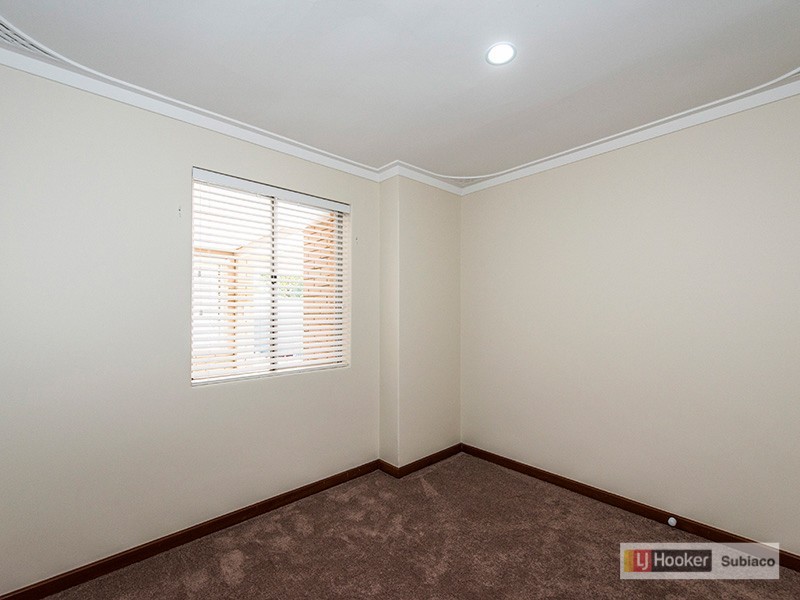 25 Waldorf Street, Carine WA 6020