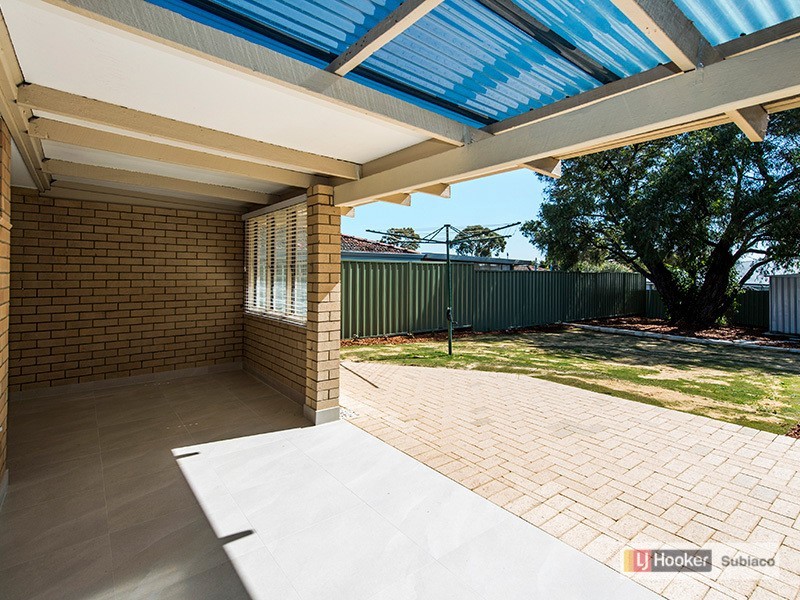 25 Waldorf Street, Carine WA 6020