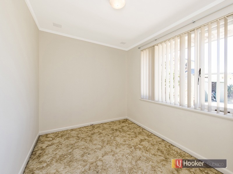 22 Davy Street, Alfred Cove WA 6154