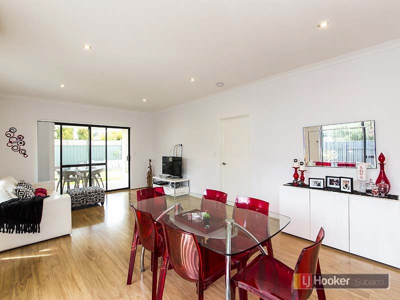 4 Ware Street, Embleton WA 6062