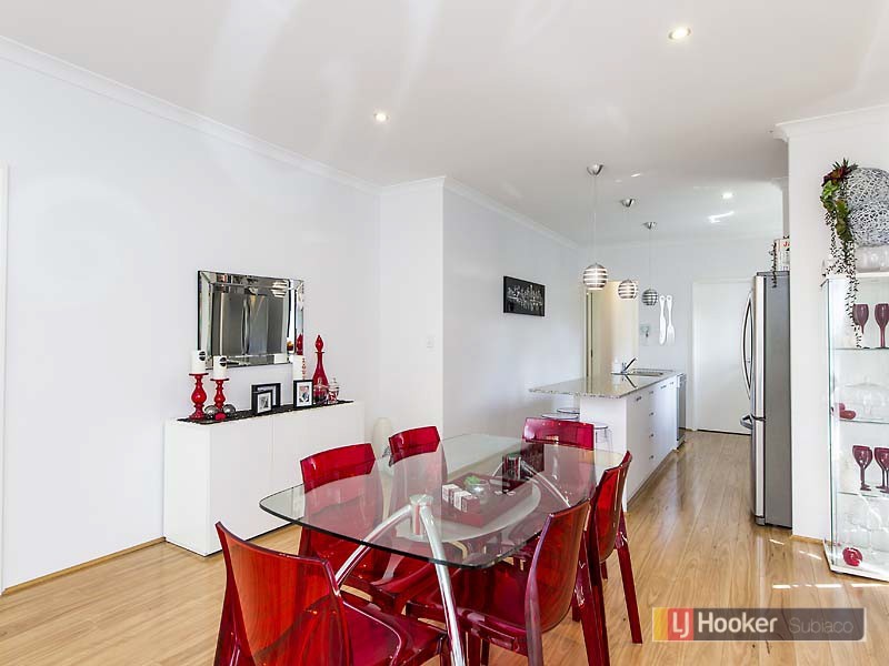 4 Ware Street, Embleton WA 6062