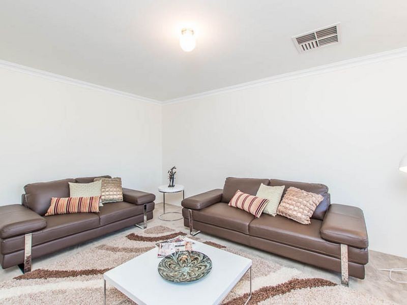 8 Talisker Gate, Aubin Grove WA 6164