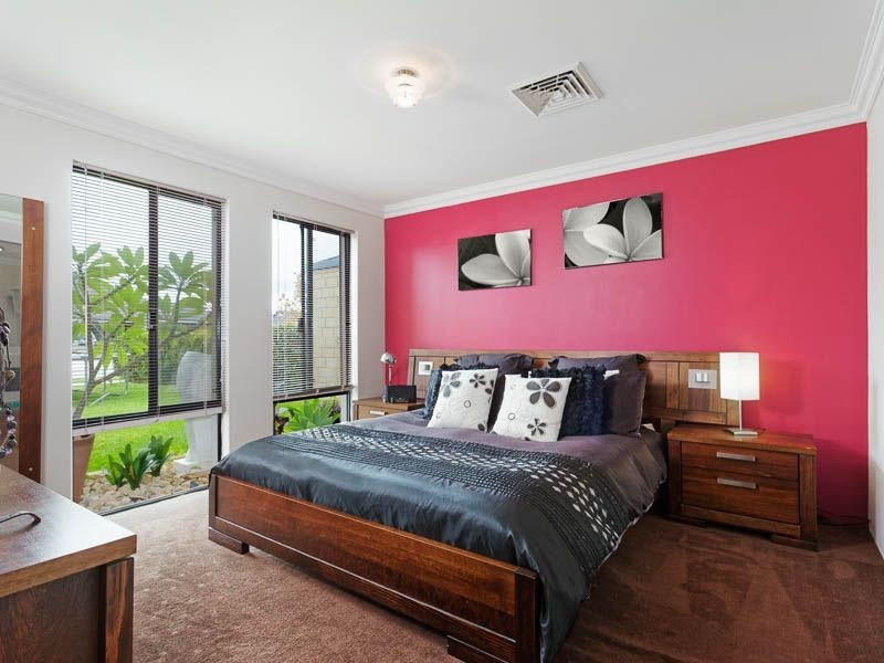 6 Giverny Gardens, Aubin Grove WA 6164