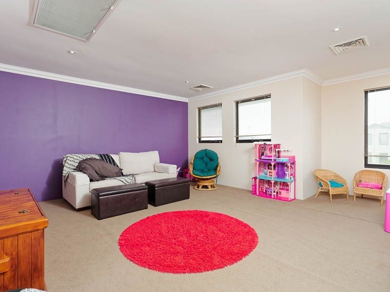 6 Giverny Gardens, Aubin Grove WA 6164