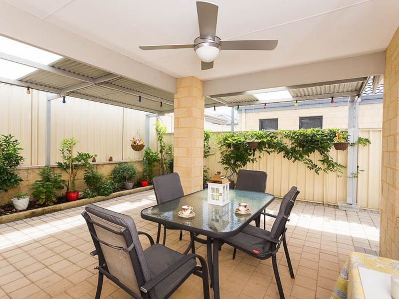 6/31 Peppermint Gardens, Aubin Grove WA 6164