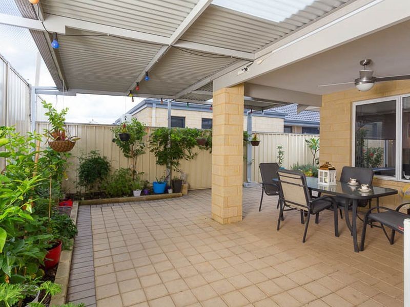 6/31 Peppermint Gardens, Aubin Grove WA 6164