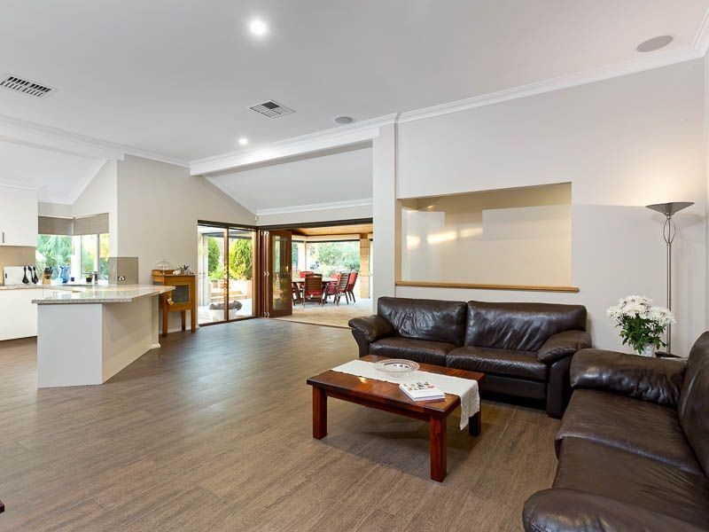 268 Marri Park Drive, Casuarina WA 6167