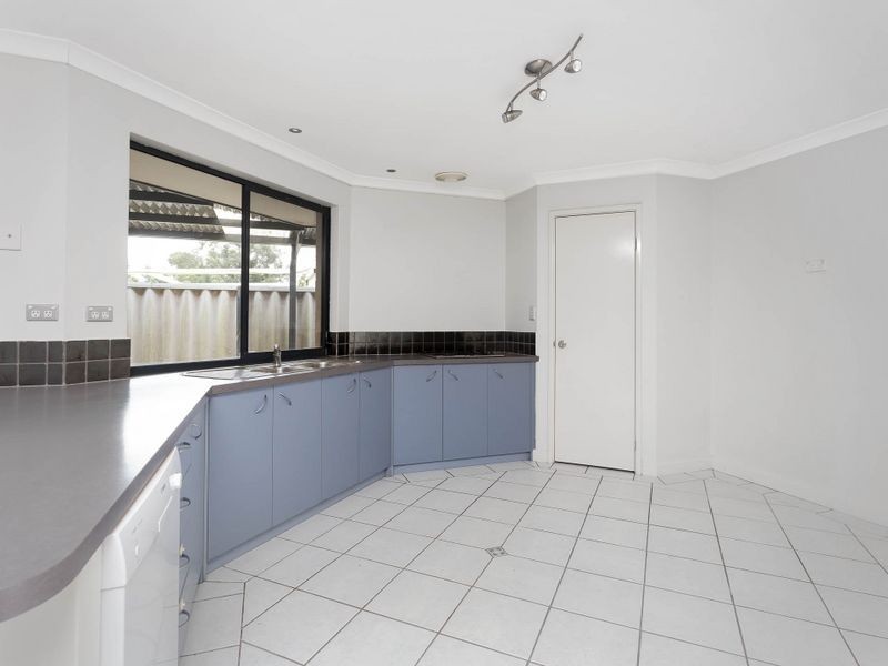 11 Kabbarli Court, South Lake WA 6164