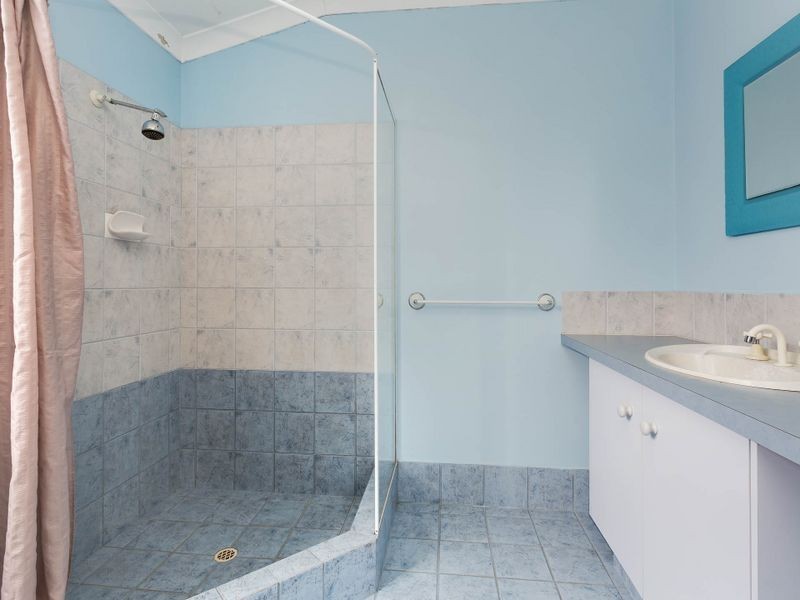 11 Kabbarli Court, South Lake WA 6164